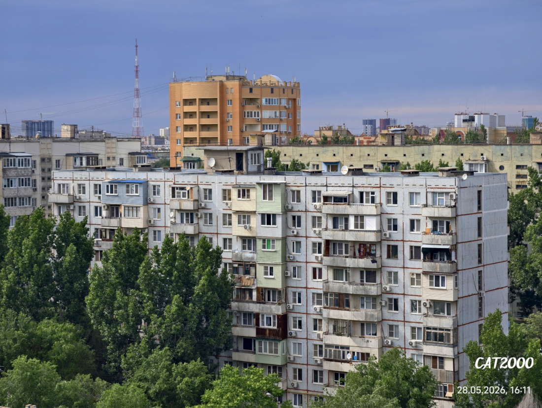 Астрахань, Улица Валерии Барсовой, 12 корп. 2