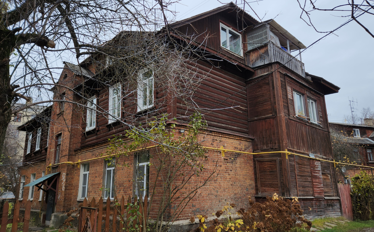 Ivanovo, Улица Калинина, 58 / Улица Фурманова, 16