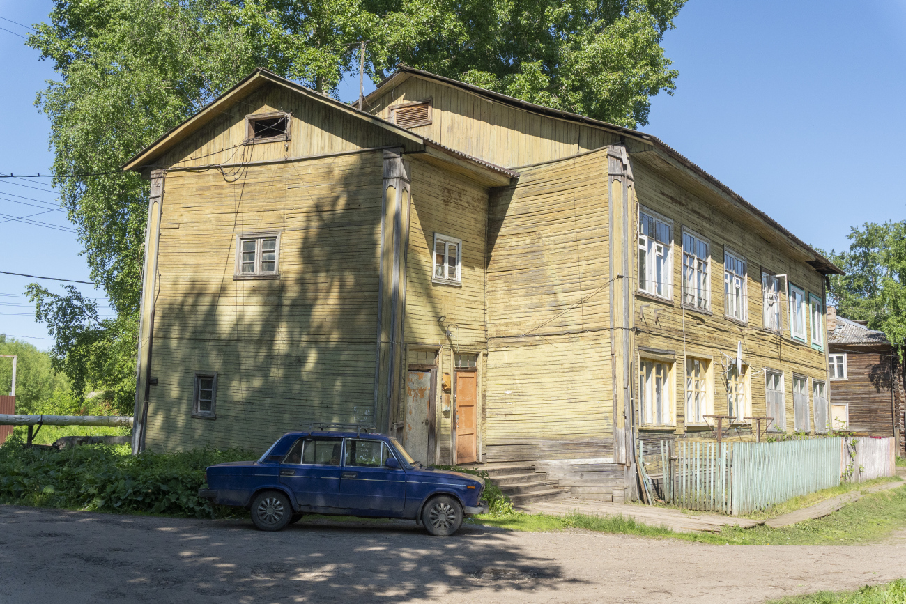 Сыктывкар, Лесозаводская улица, 13