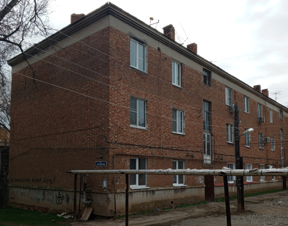 Астрахань, Ростовский переулок, 5 / Гомельская улица, 30