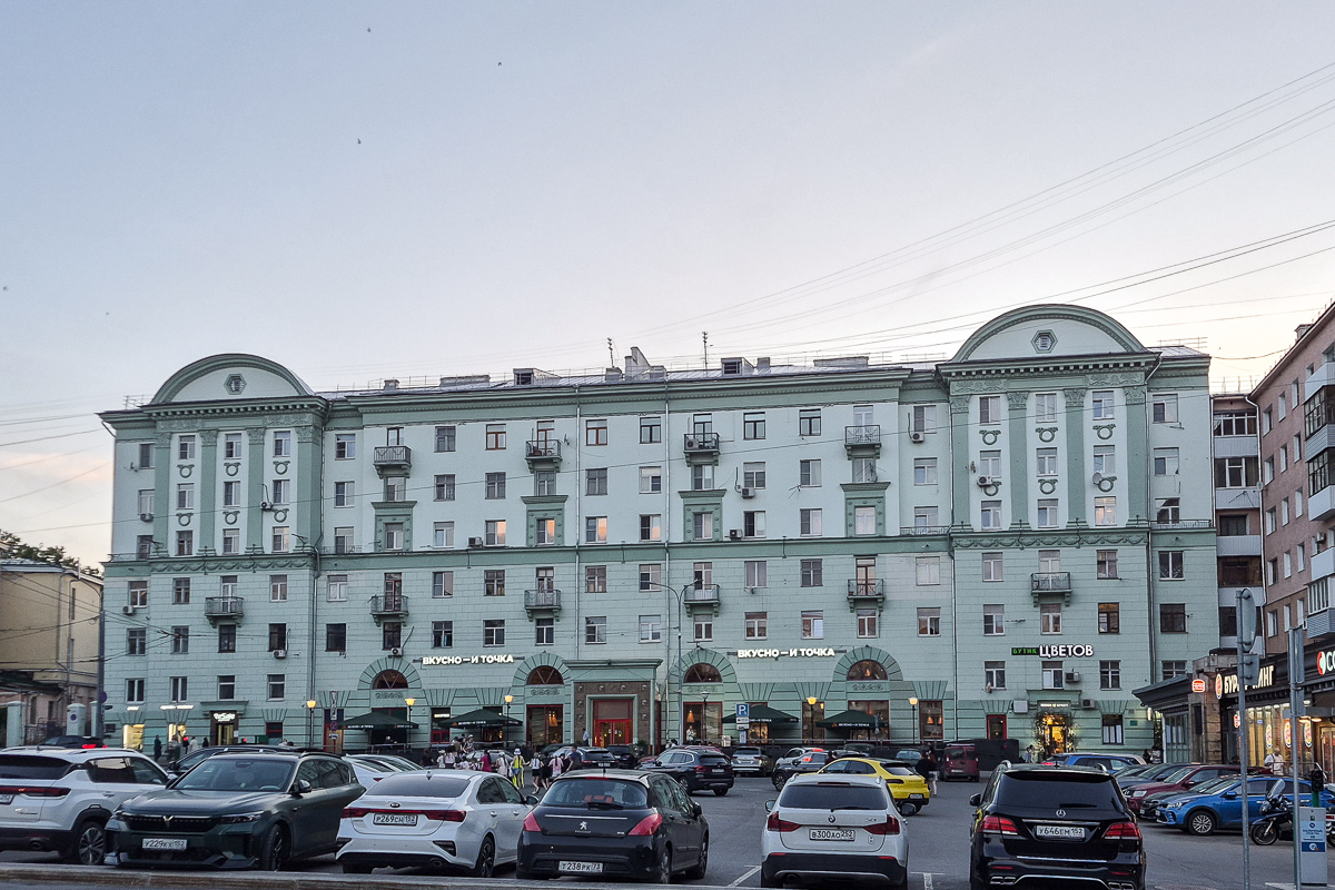 Nizhny Novgorod, Площадь Максима Горького, 2