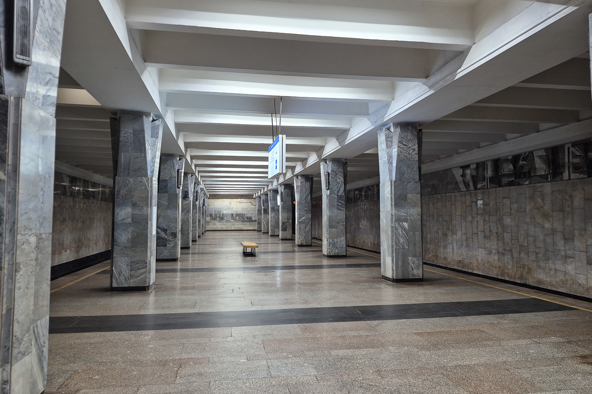 Нижний Новгород, Автозаводская линия метро, станция метро "Автозаводская"