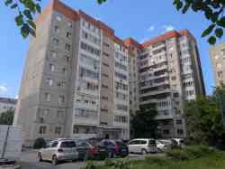 Тюмень, Улица 30 лет Победы, 44 корп. 1; Тюмень, Улица 30 лет Победы, 44