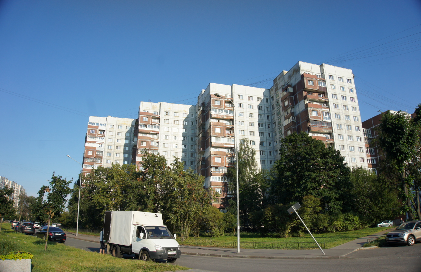 Санкт-Петербург, Улица Кораблестроителей, 37 корп. 1 лит. В
