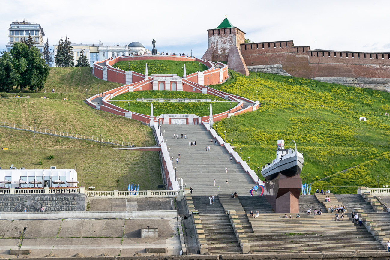 Nizhny Novgorod, Нижне-Волжская набережная, Чкаловская лестница