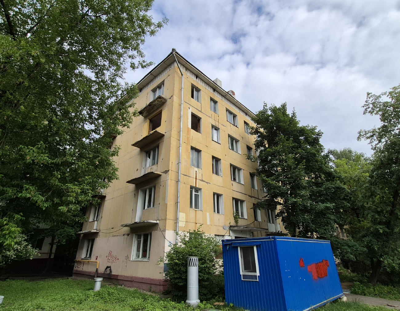 Moskau, Улица Народного Ополчения, 14 корп. 2