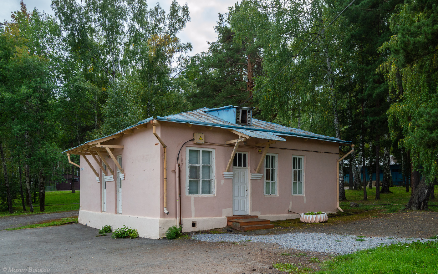 Полевской городской округ, ДОЛ Городок Солнца, старый медблок