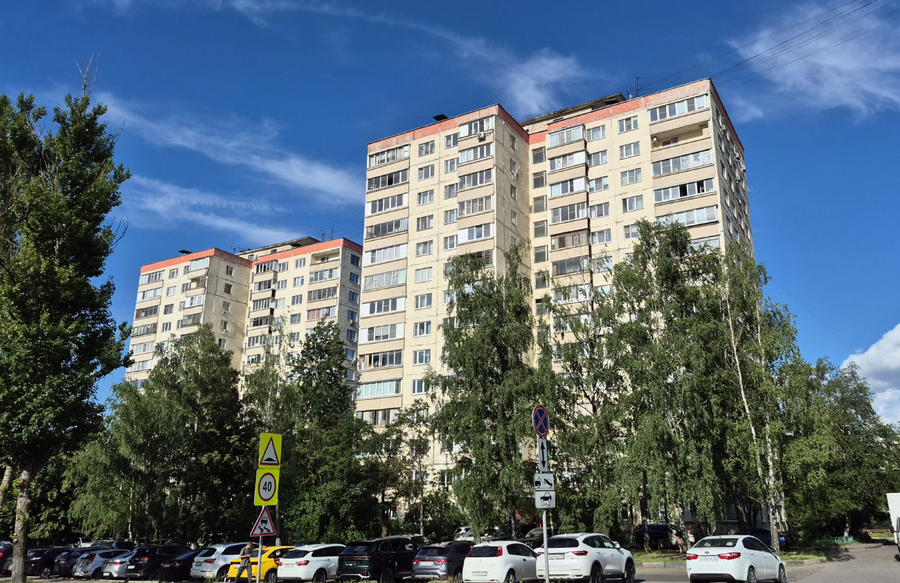 Красногорск, Улица Карбышева, 33 корп. 1