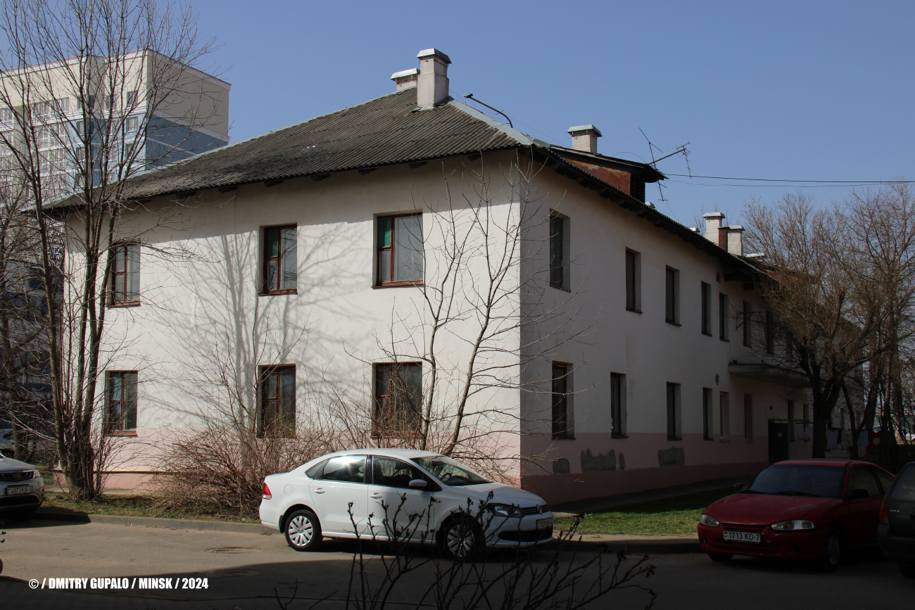 Минск, Улица Декабристов, 29 / 3-я улица Щорса, 10