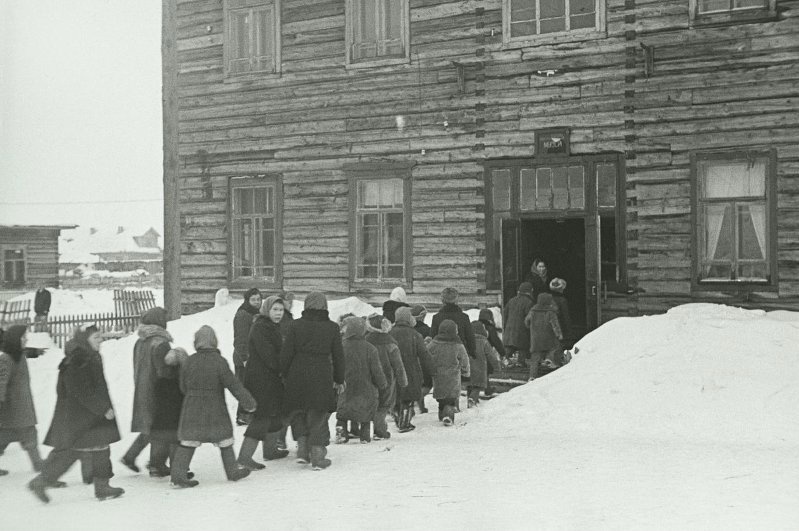 Нарьян-Мар, Улица Хатанзейского, 7