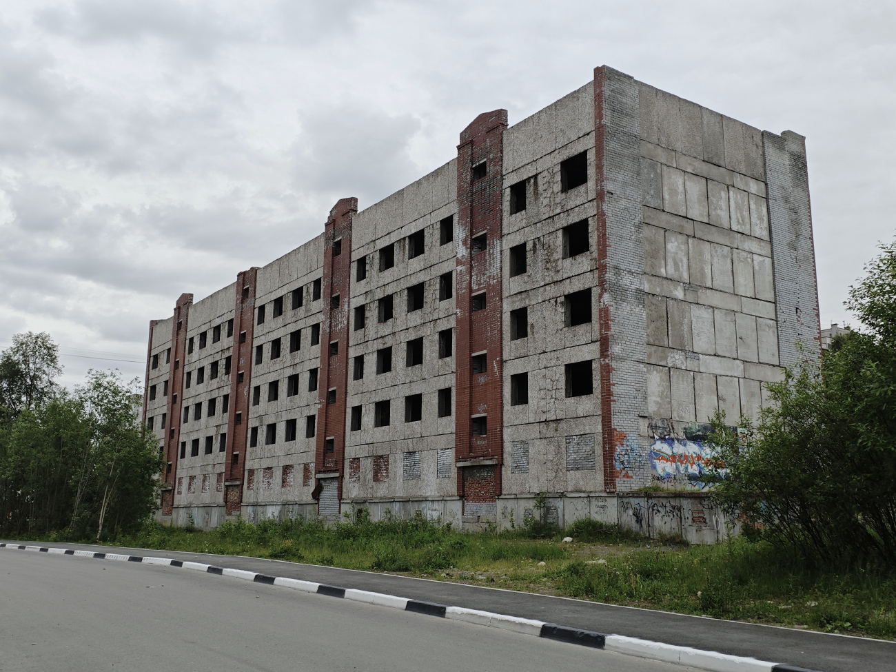 Оленегорск, Строительная улица, уч58