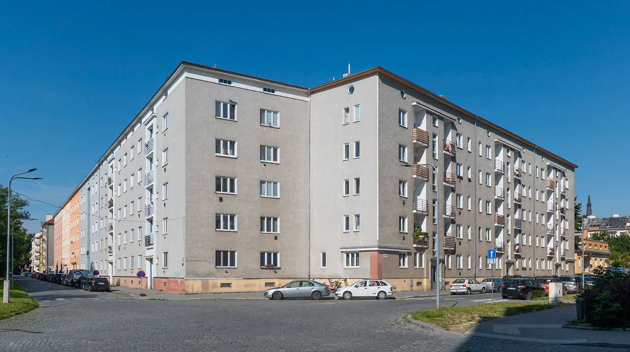 Olomouc, Dr Milady Horákové, 15-17; Kapitána Nálepky, 14-16-18