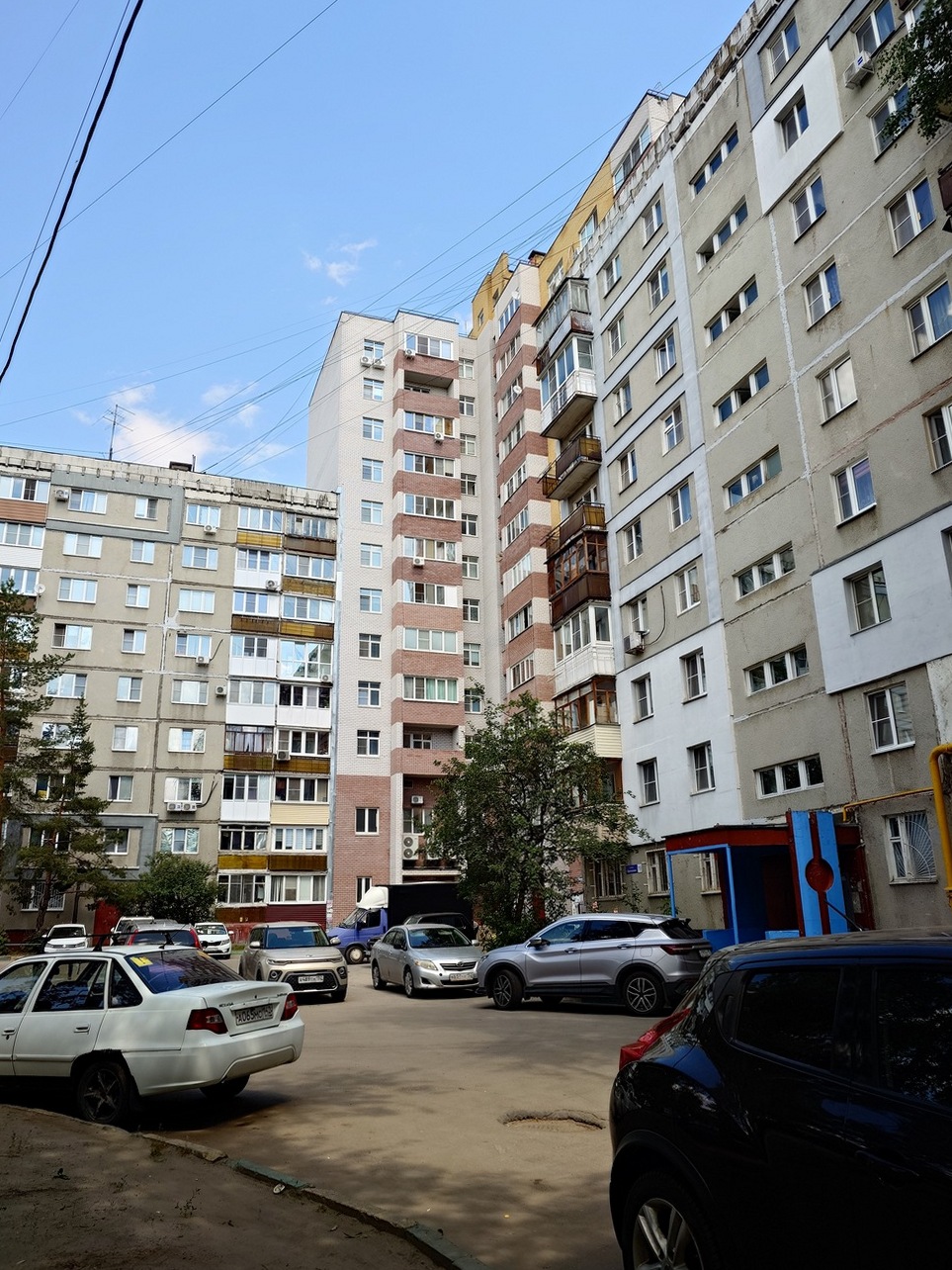 Нижний Новгород, Улица Краснодонцев, 19А; Улица Краснодонцев, 19 корп. 1; Улица Краснодонцев, 19