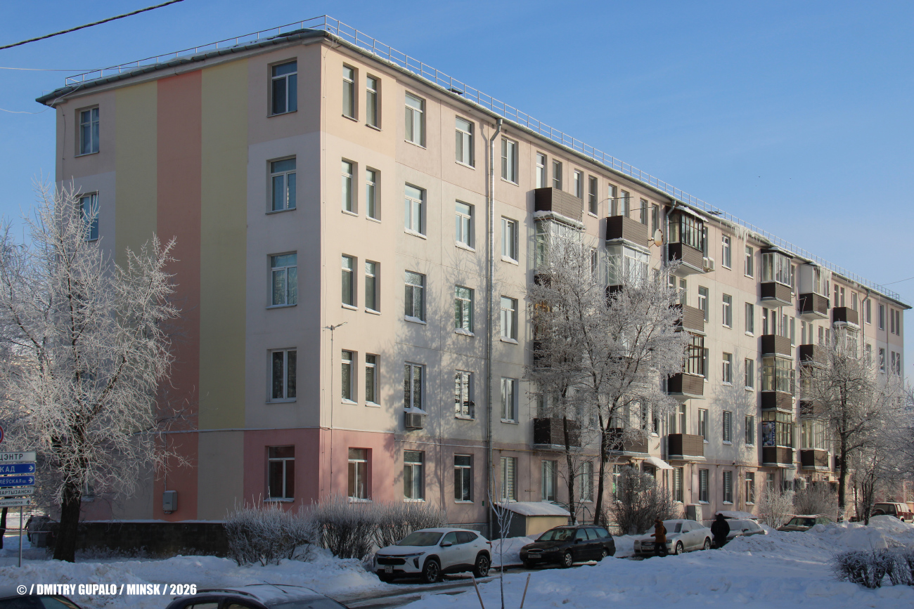 Минск, Партизанский проспект, 56 / Улица Жилуновича, 21