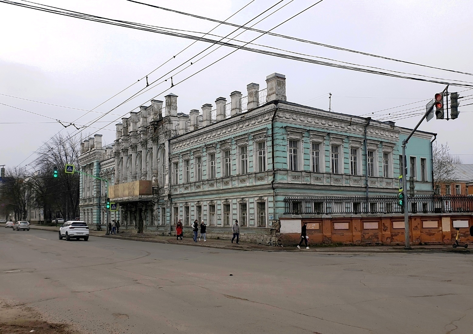 Ярославль, Проспект Октября, 38
