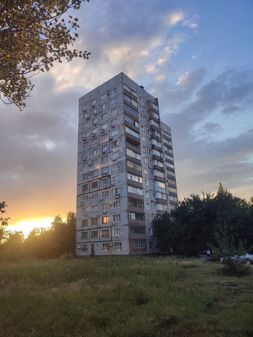 Донецк, Красногвардейский проспект, 40