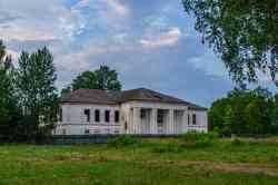 Марьина Горка, Улица Спасателей, 15