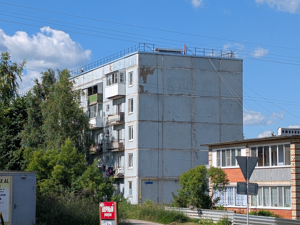 Tarusa, Улица Ленина, 64А