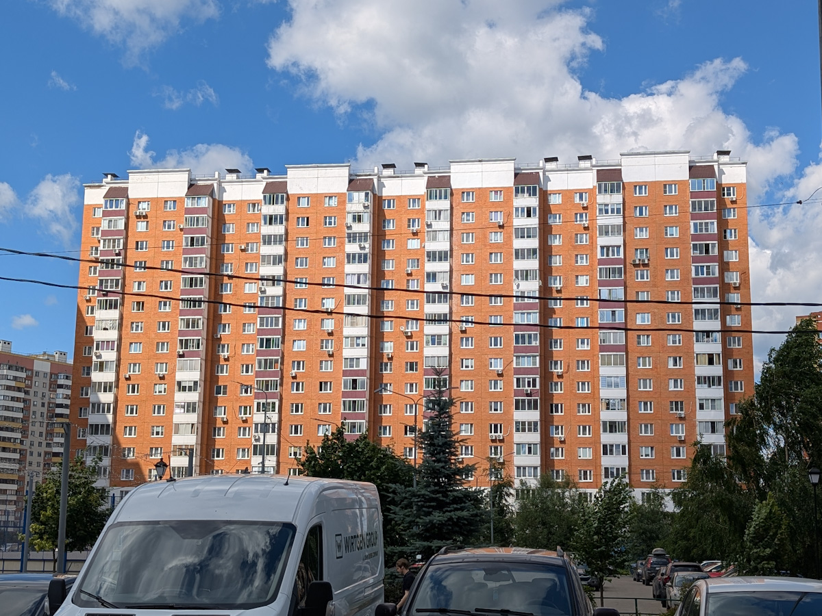 Domodedovo city district, other localities, с. Домодедово, Бульвар Строителей, 2 корп. 1