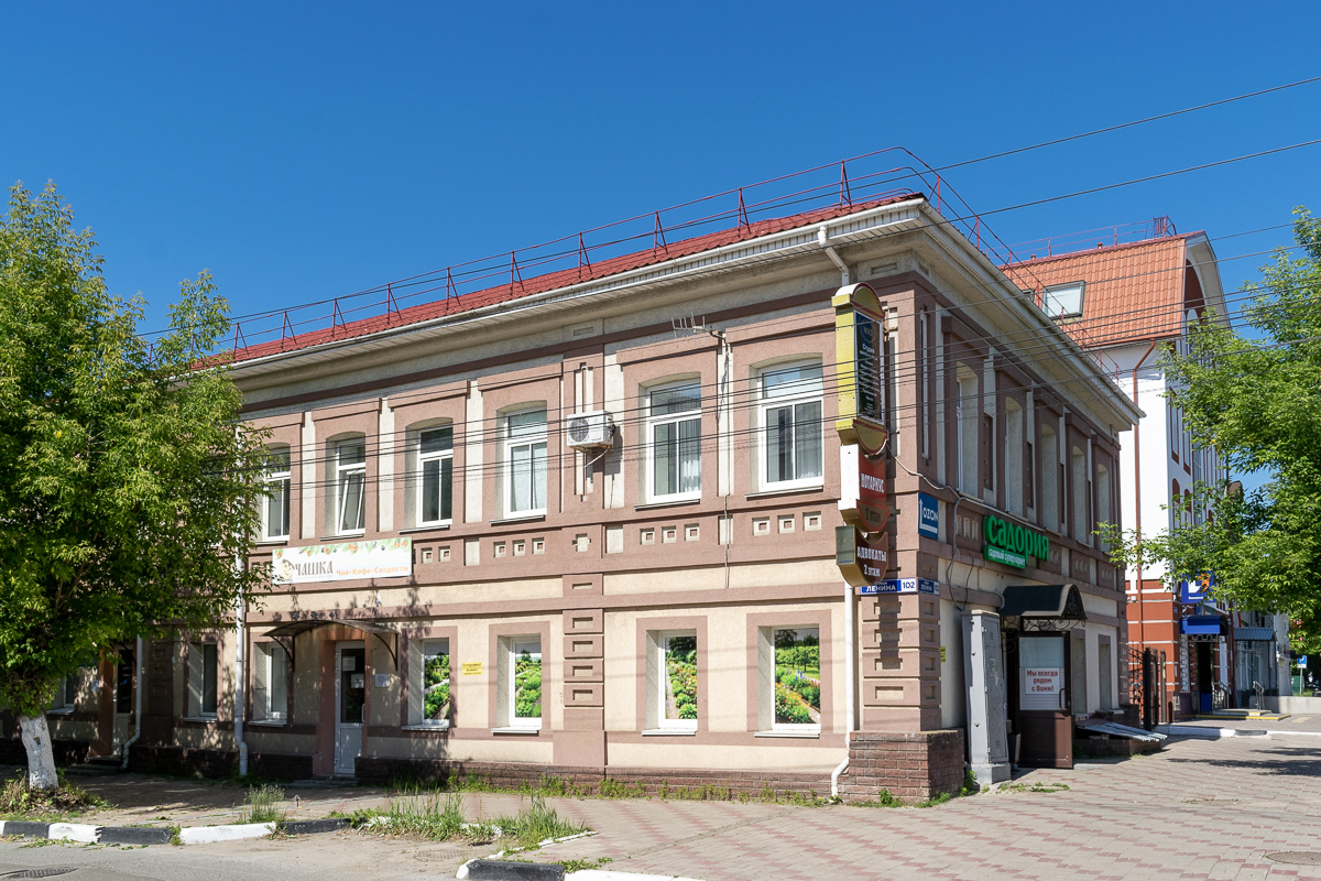 Бор, Улица Ленина, 102