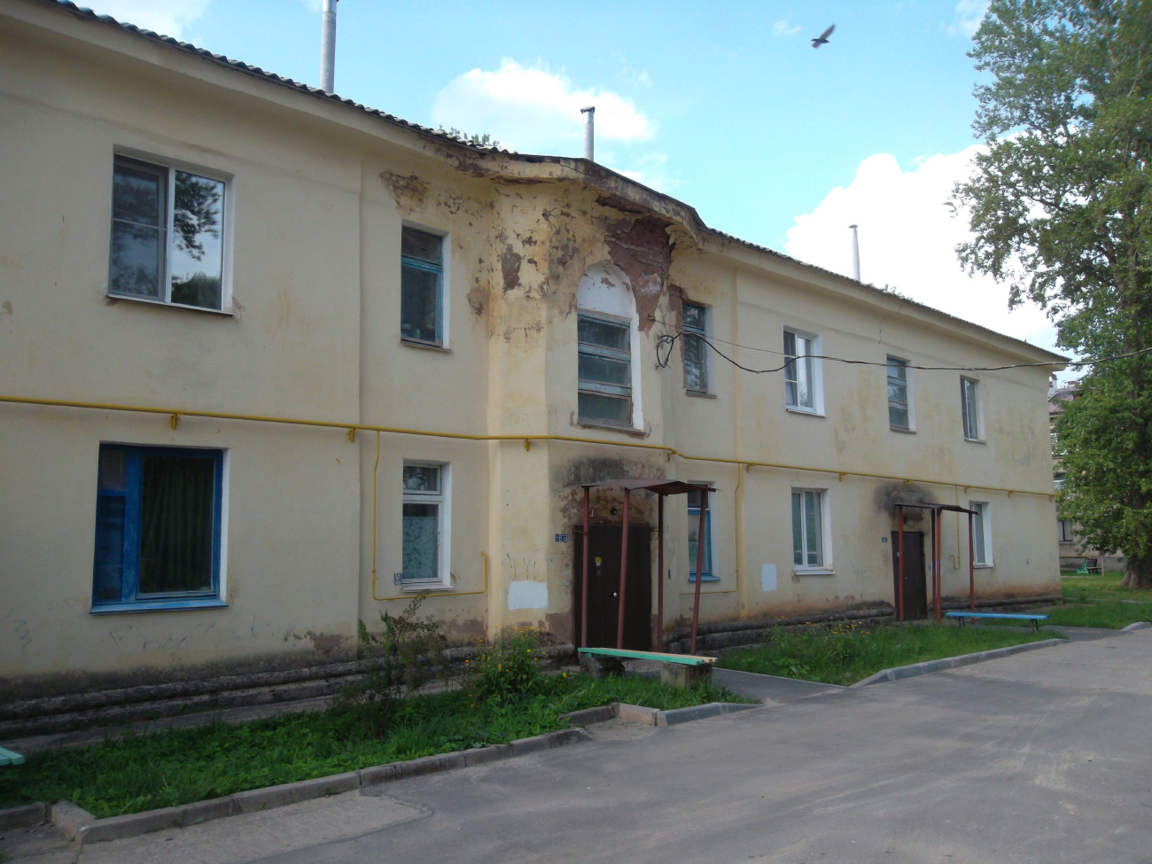 Пикалёво, Улица Молодежная, 3