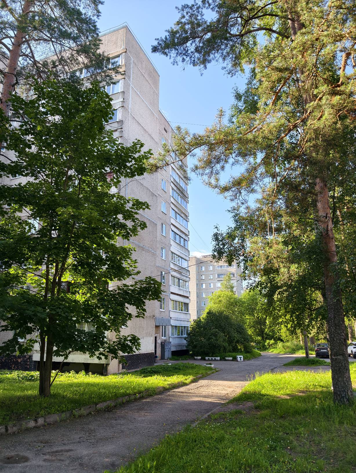 Подпорожье, Проспект Ленина, 32; Улица Волкова, 37