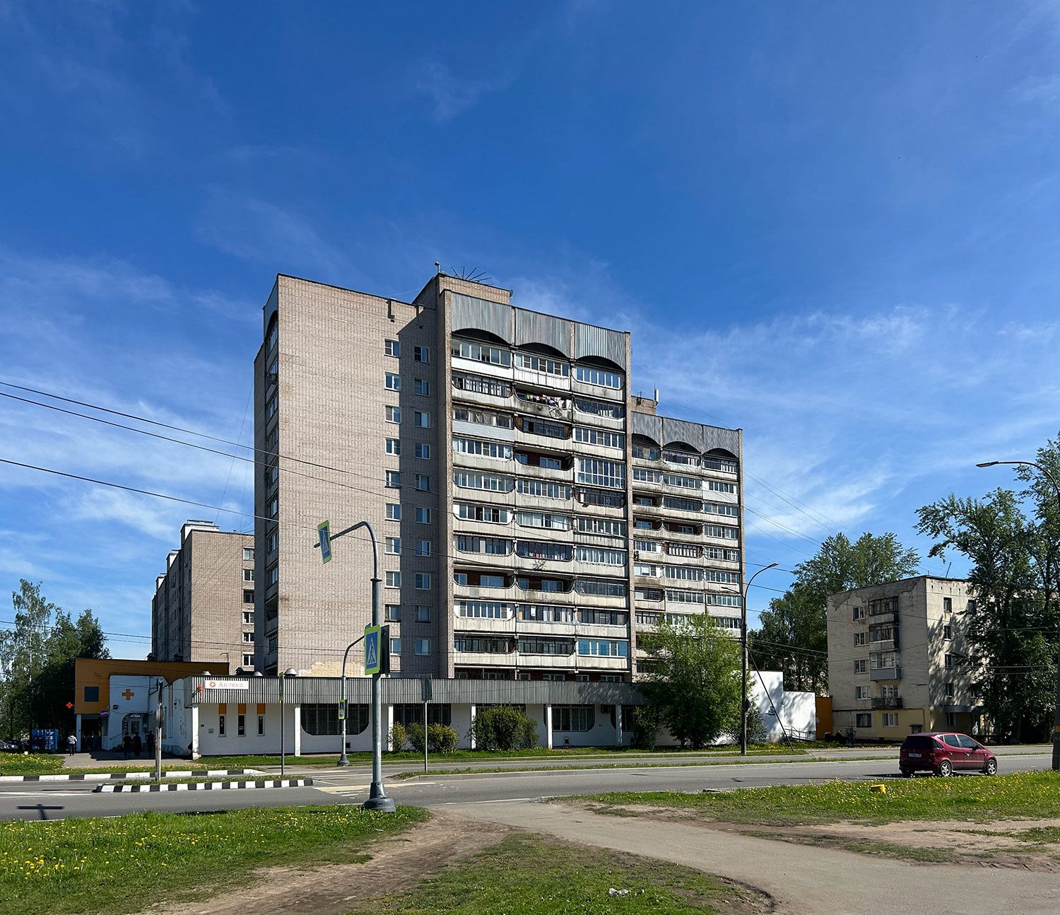 Великий Новгород, Большая Московская улица, 116 / Улица Державина, 2