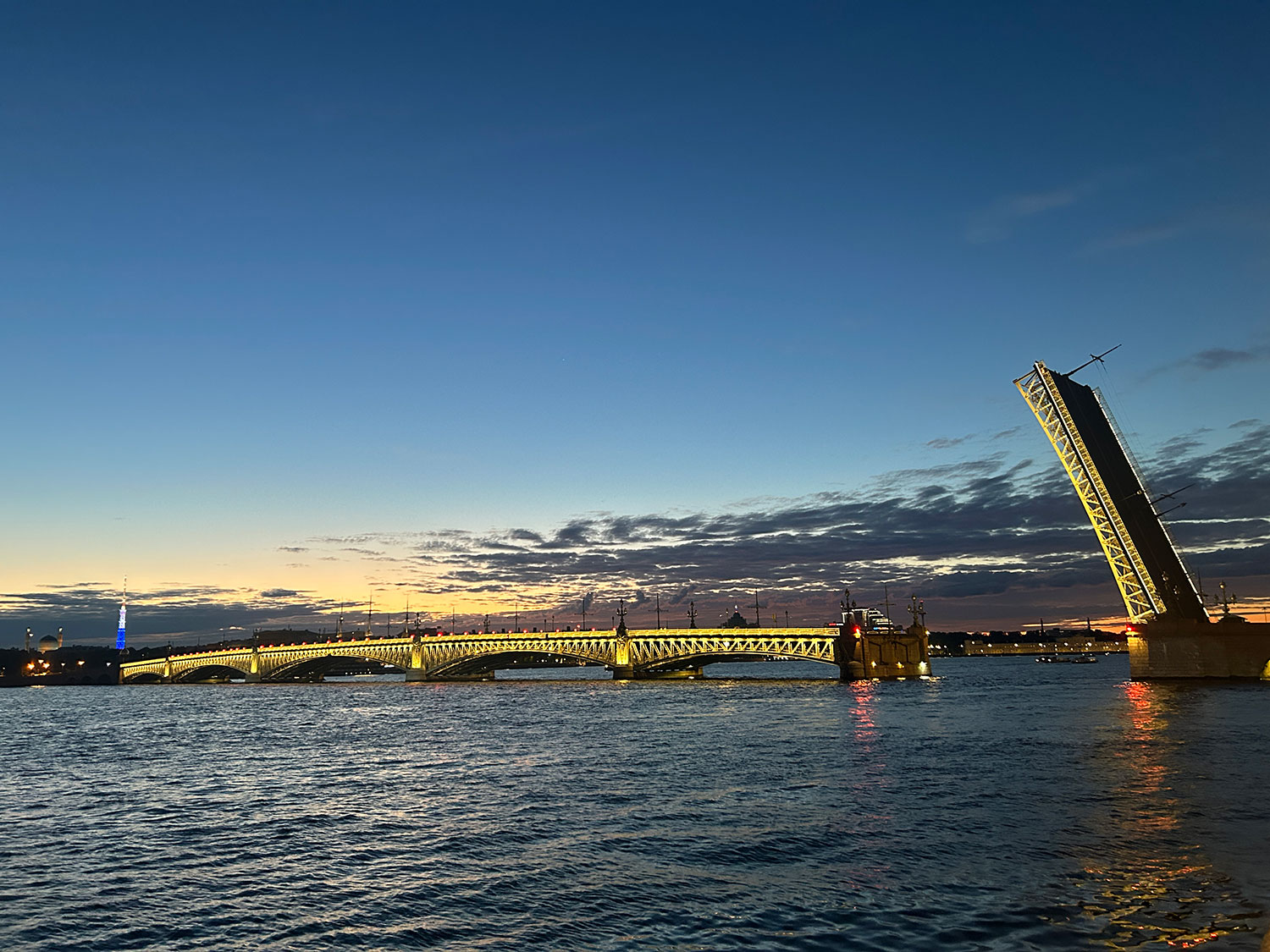 Санкт-Петербург, Троицкий мост
