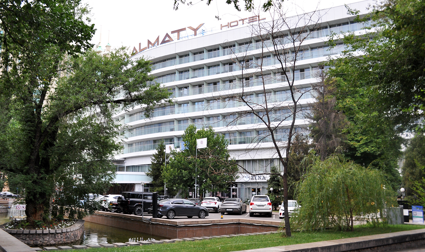 Алматы, Улица Кабанбай батыра, 85