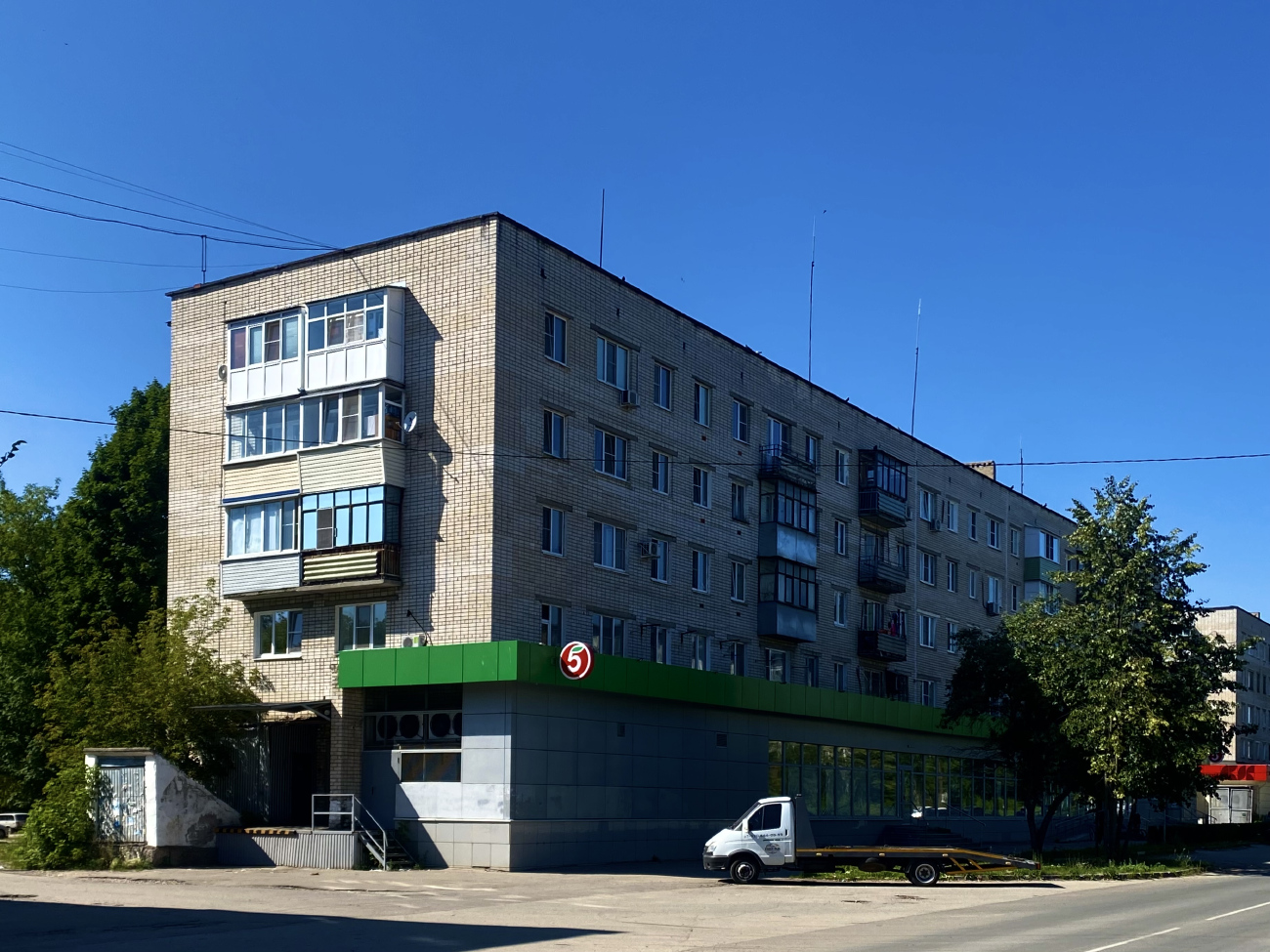 Заволжье, Проспект Дзержинского, 35