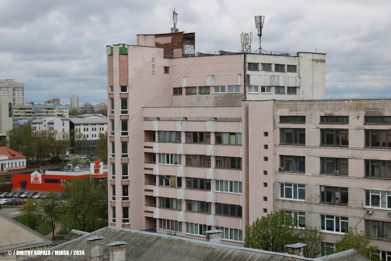 Мінск, Улица Судмалиса, 20 / Улица Серафимовича, 11
