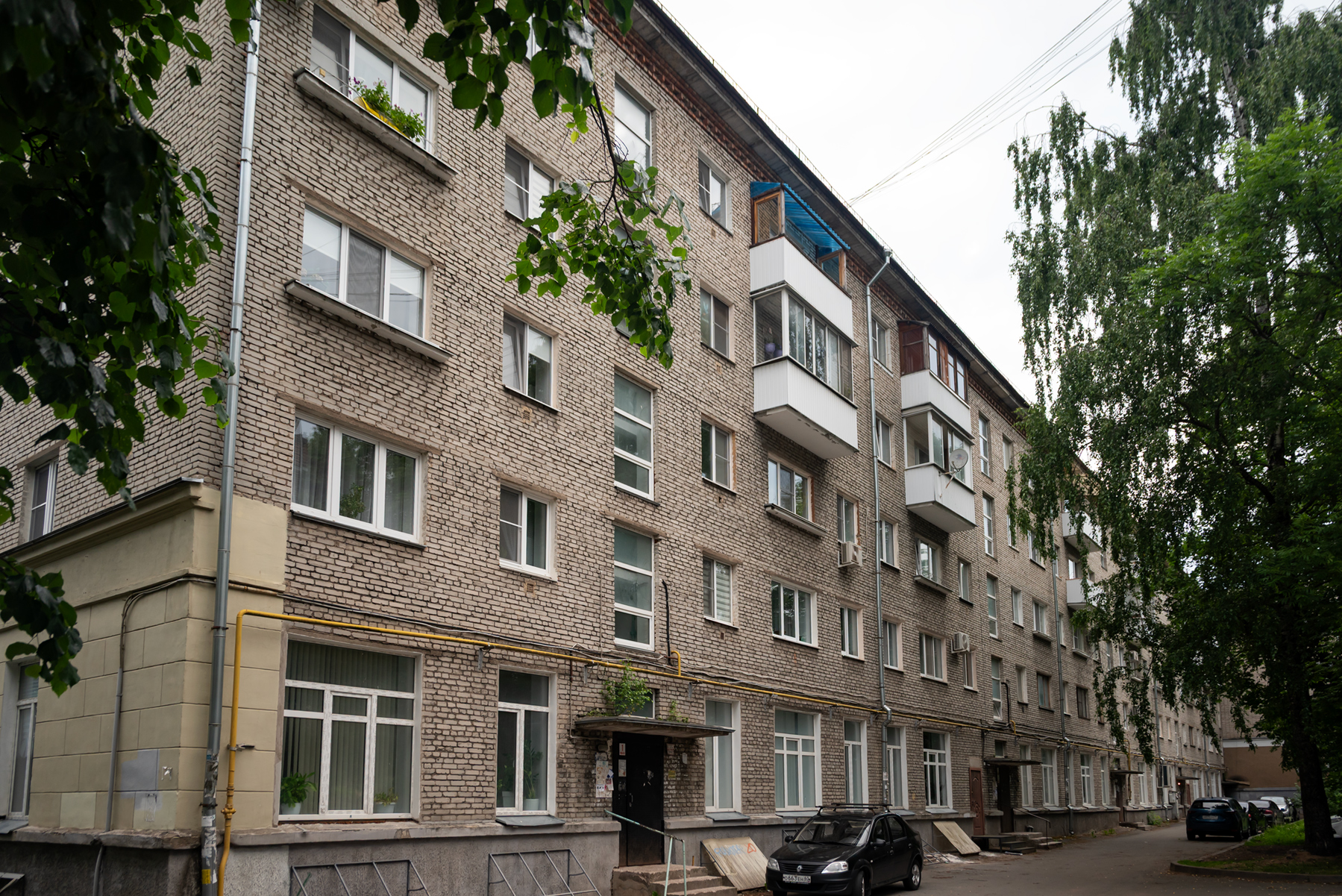 Псков, Набережная реки Великой, 6