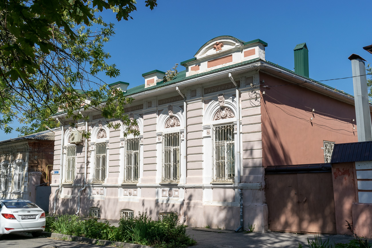 Новочеркасск, Комитетская улица, 82