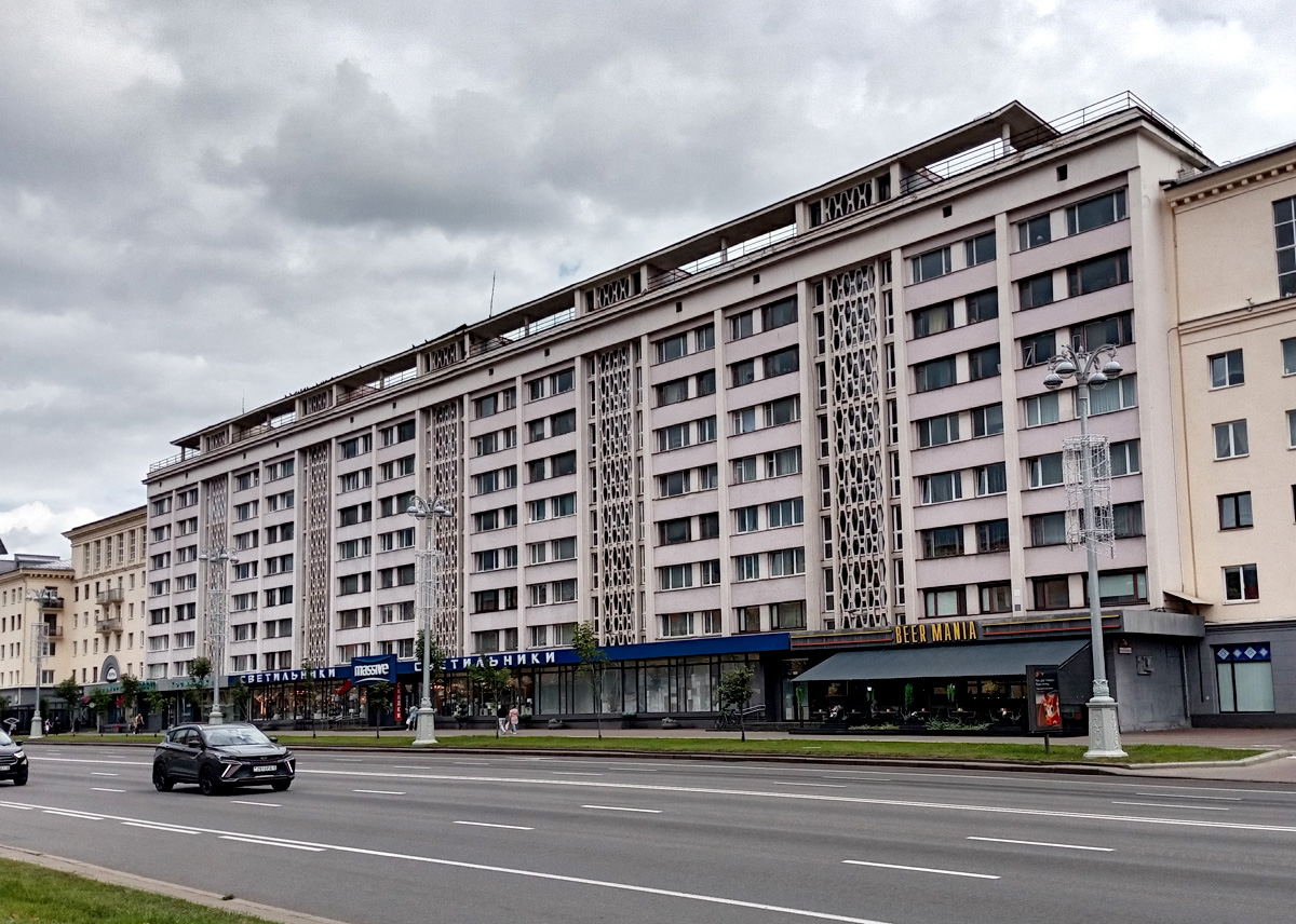Минск, Проспект Независимости, 76