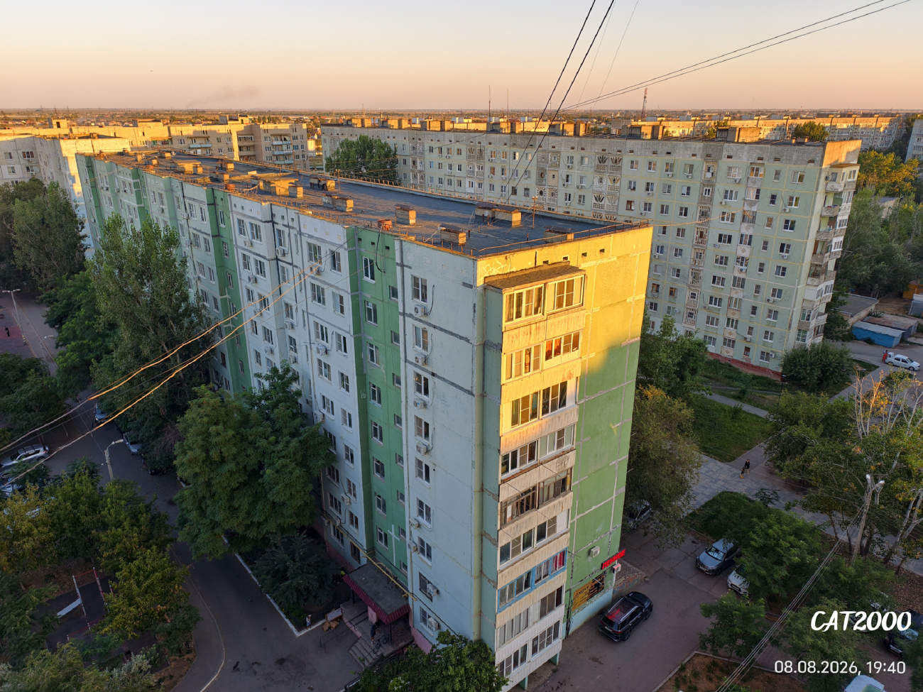 Астрахань, Звёздная улица,  47 корп. 1; Звёздная улица, 45 корп. 1