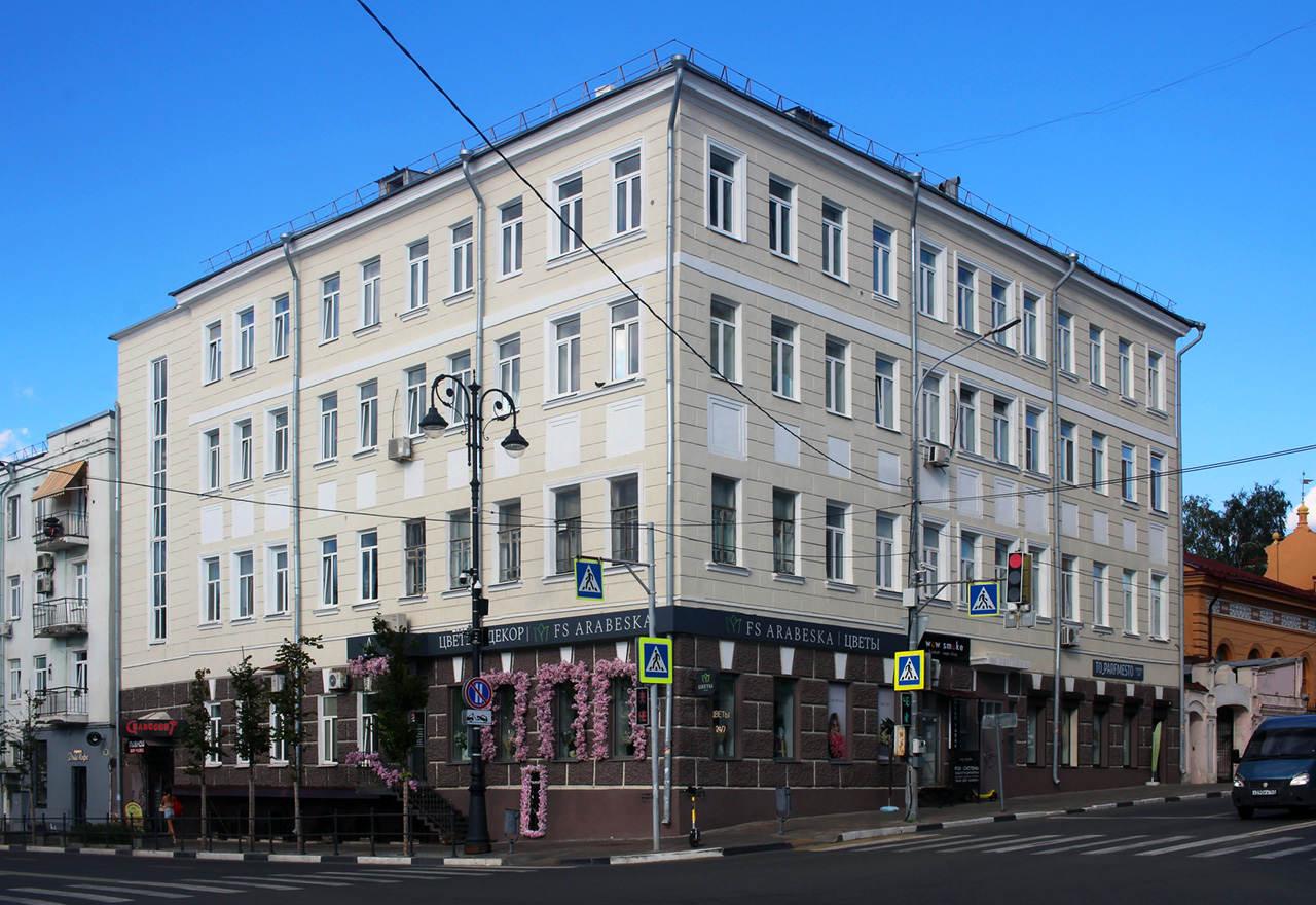 Самара, Красноармейская улица, 2 / Улица Куйбышева, 147