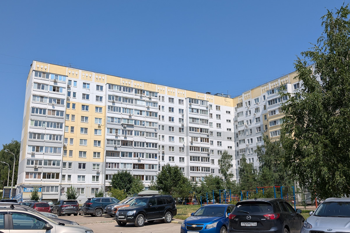 Нижний Новгород, Улица Маршала Казакова, 8 корп. 1