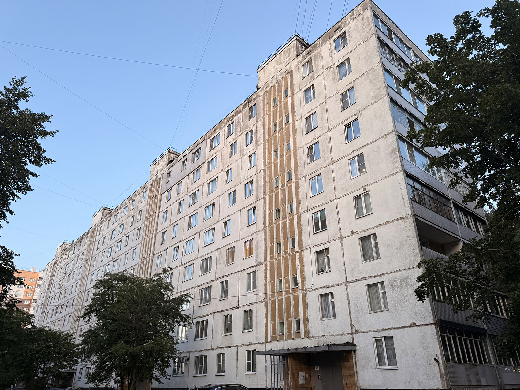Ярославль, Светлая улица, 1