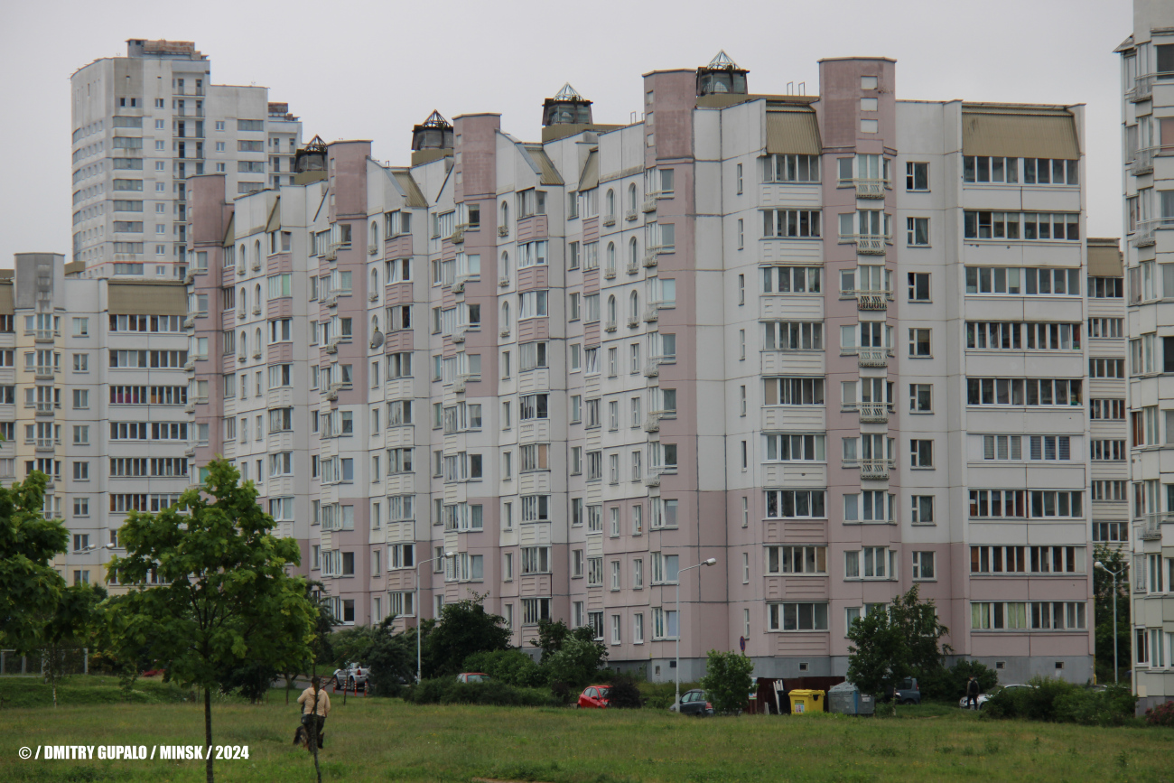 Минск, Нёманская улица, 42