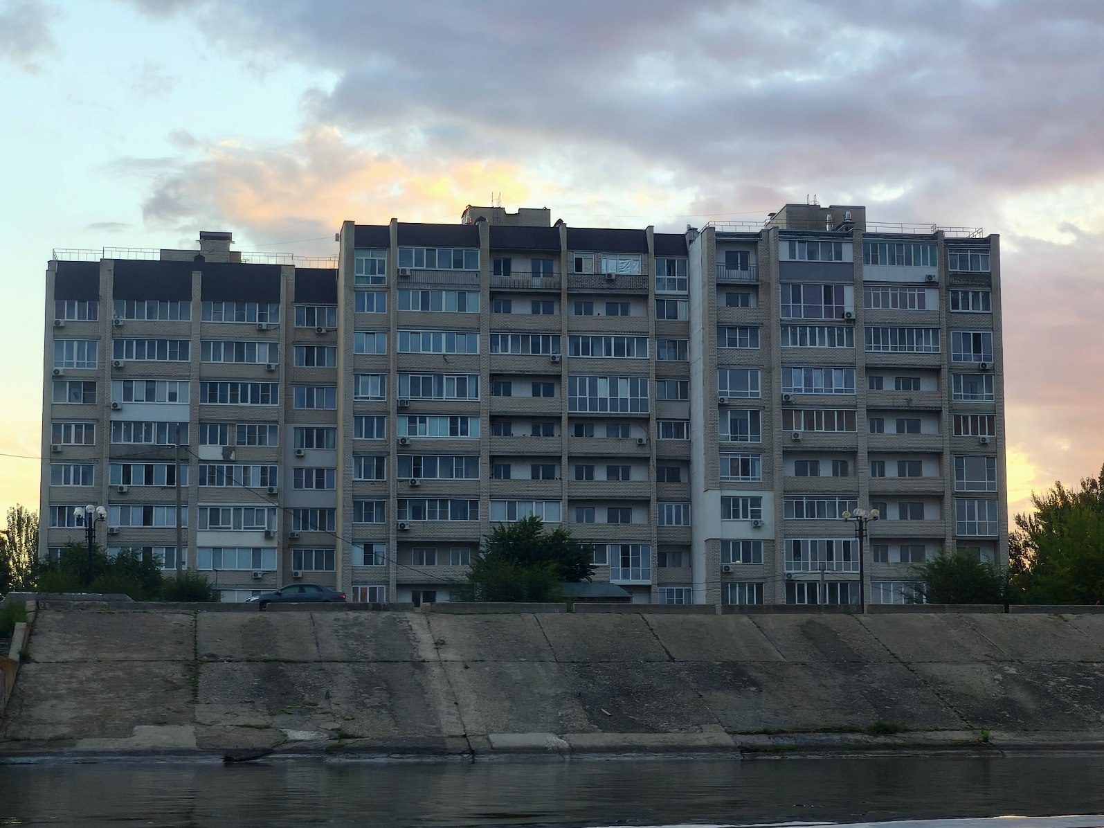 Балаково, Улица Титова, 42