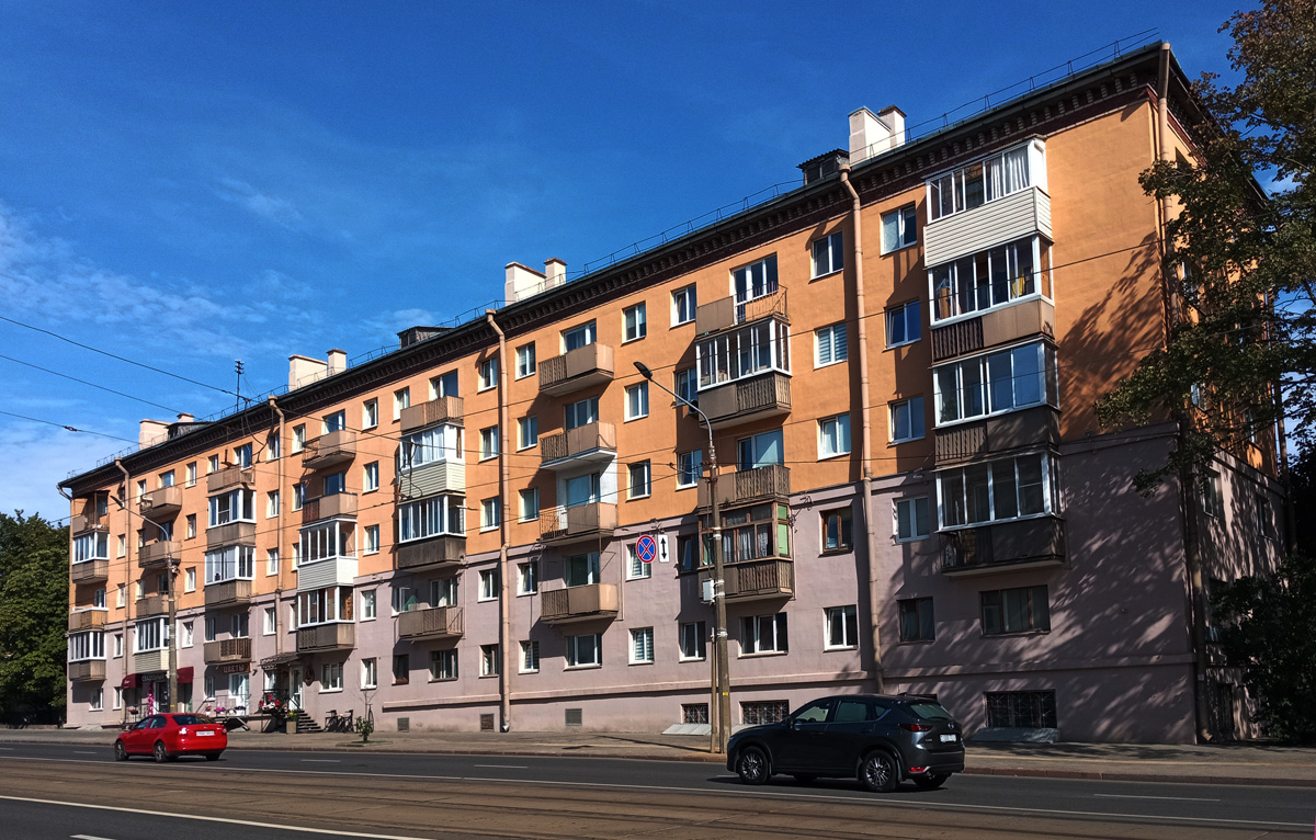 Минск, Улица Якуба Коласа, 8