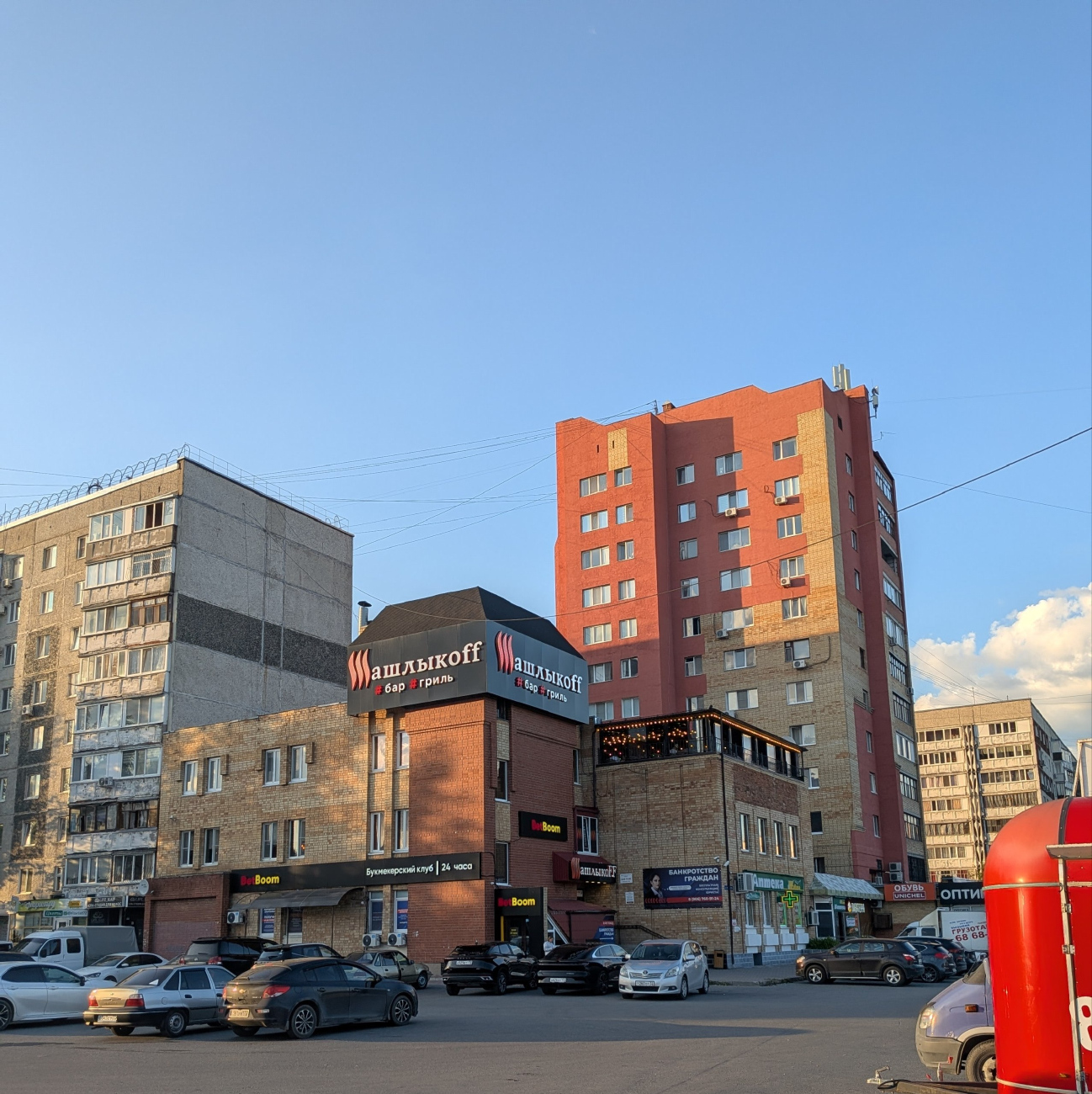 Тюмень, Улица Пермякова, 62 корп. 1; Улица Пермякова, 62; Улица Пермякова, 56; Широтная улица, 63