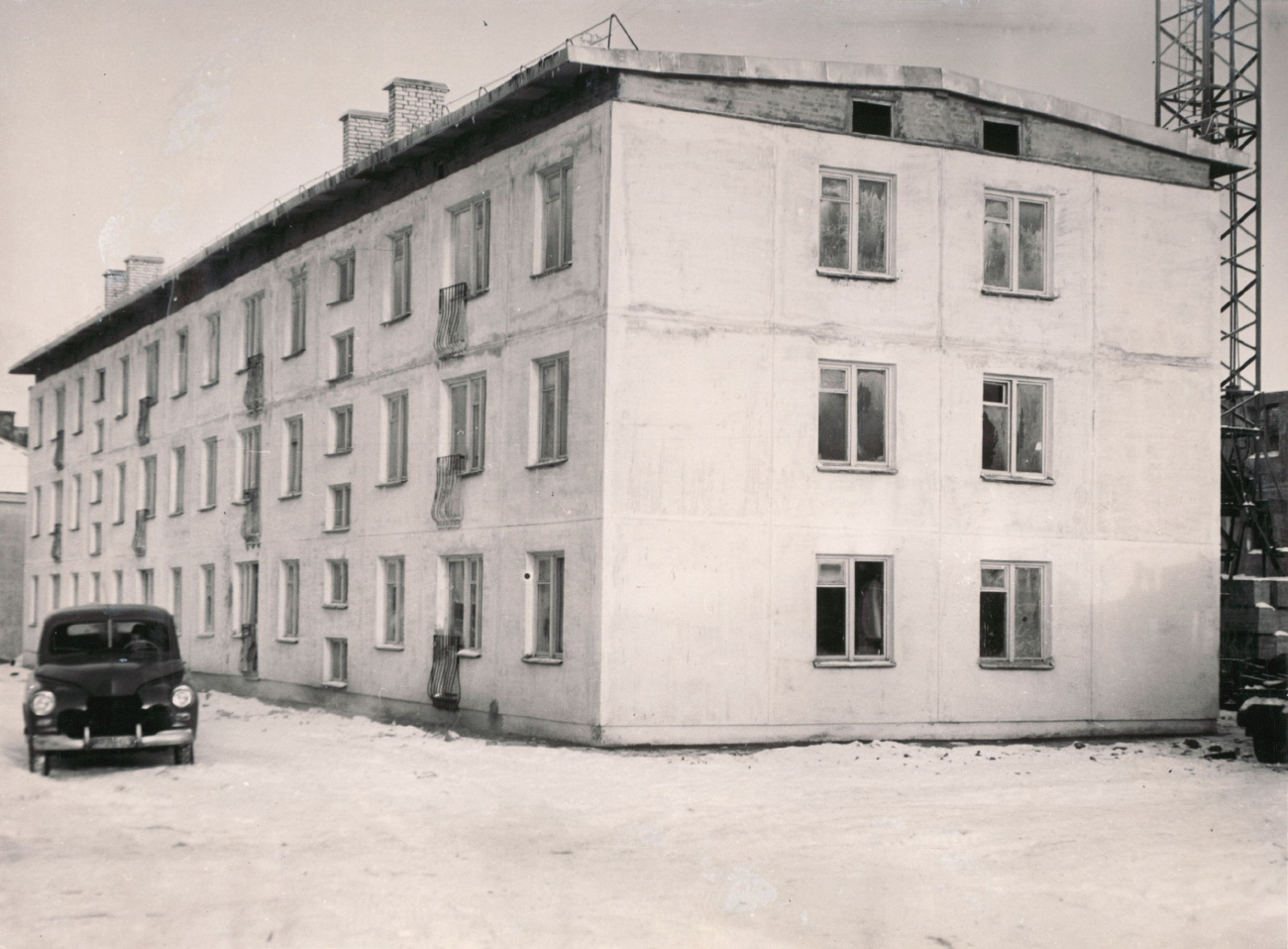 Минск, Орловская улица, 3* / Нововиленская улица, 16