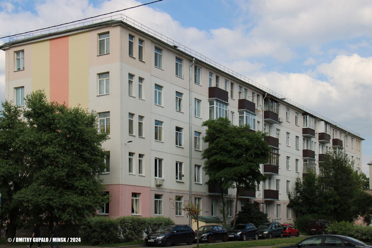 Мінск, Партизанский проспект, 56 / Улица Жилуновича, 21