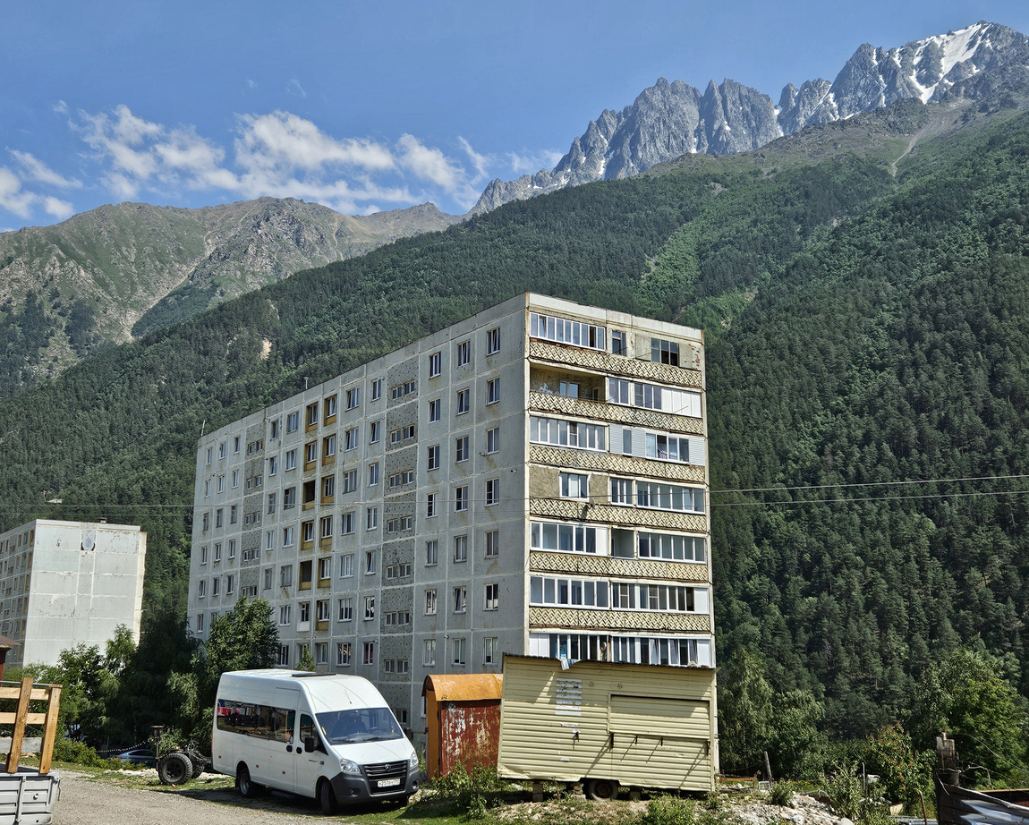 Нейтрино, Улица Губасанты, 6