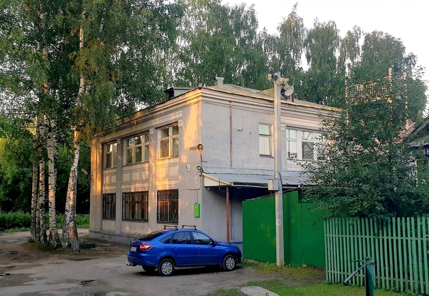 Ярославль, Проспект Авиаторов, 64А