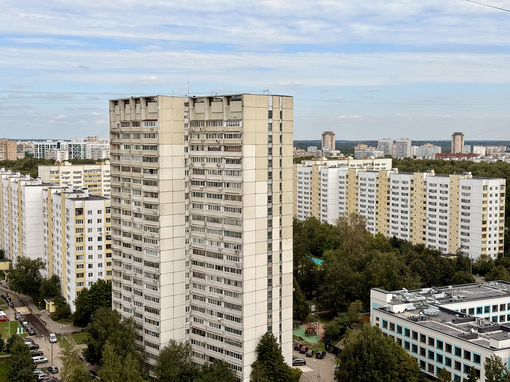 Зеленоград, 12-й микрорайон, корп. 1213; 12-й микрорайон, корп. 1209