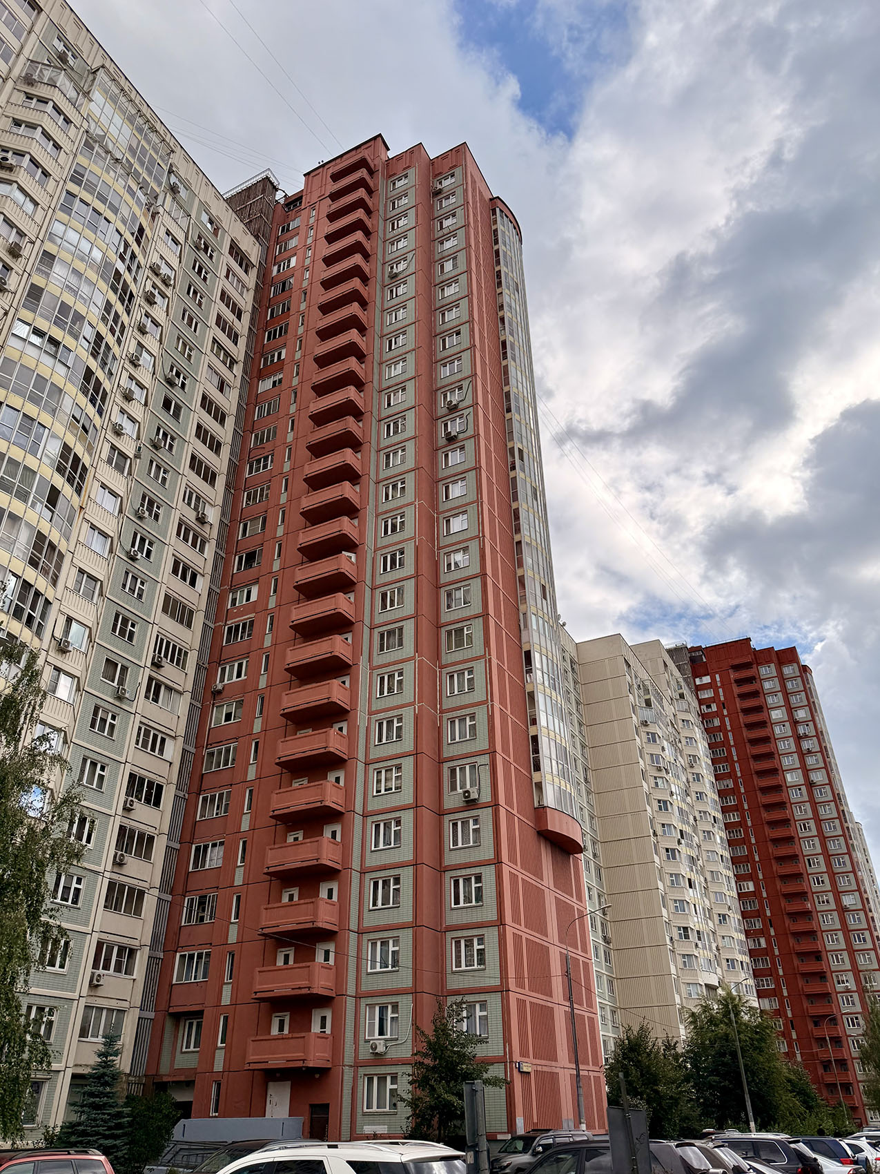 Dolgoprudny, Лихачёвский проспект, 70 корп. 1