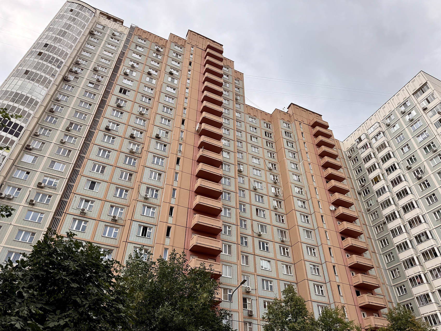 Долгопрудный, Лихачёвский проспект, 76 корп. 1
