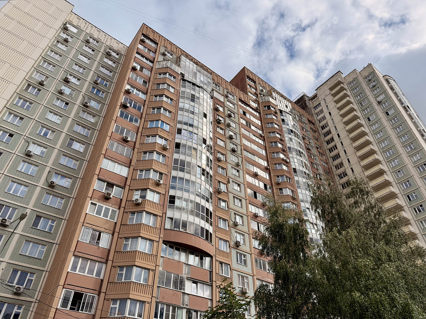 Долгопрудный, Лихачёвский проспект, 76 корп. 1